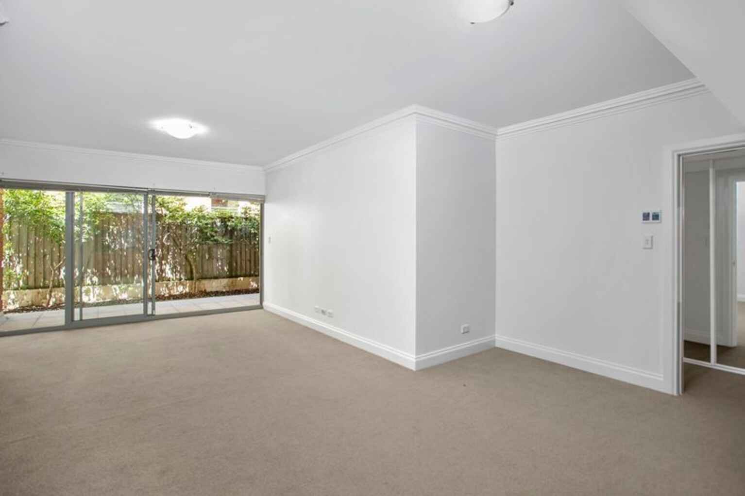 8/8-10 Clifford Street Mosman