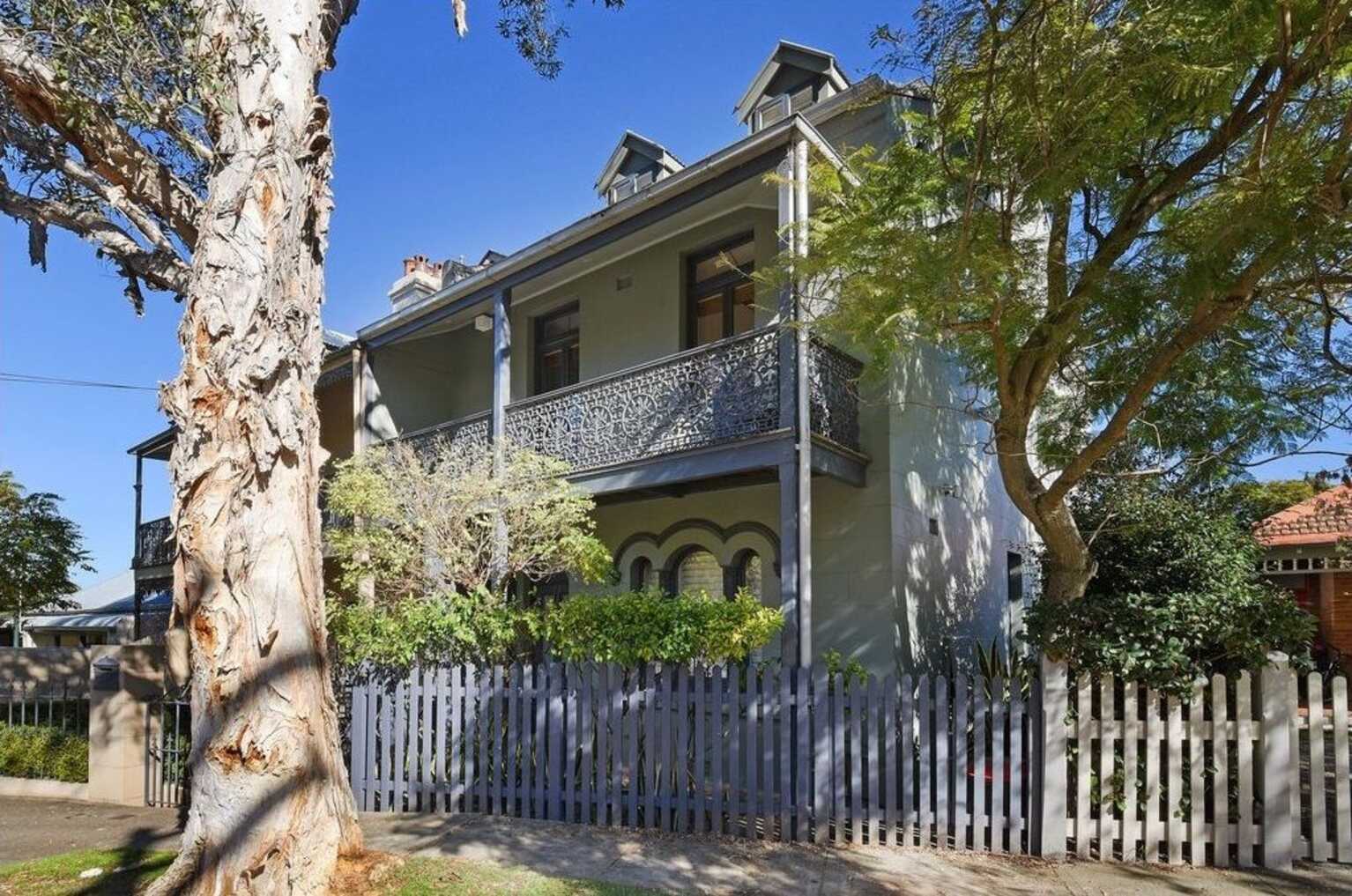 16 Undercliff Street Neutral Bay