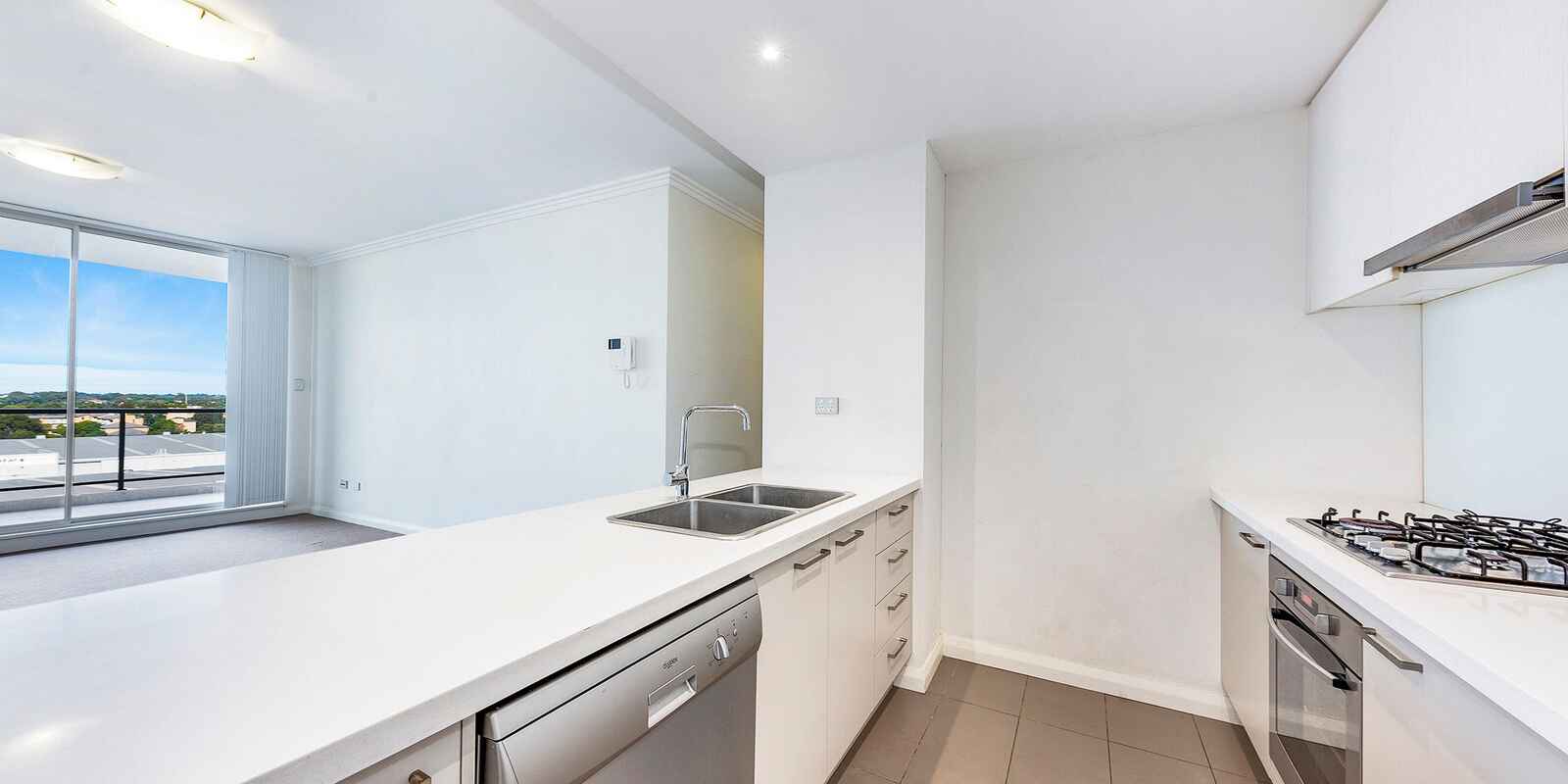 304C/81-86 Courallie Ave Homebush West