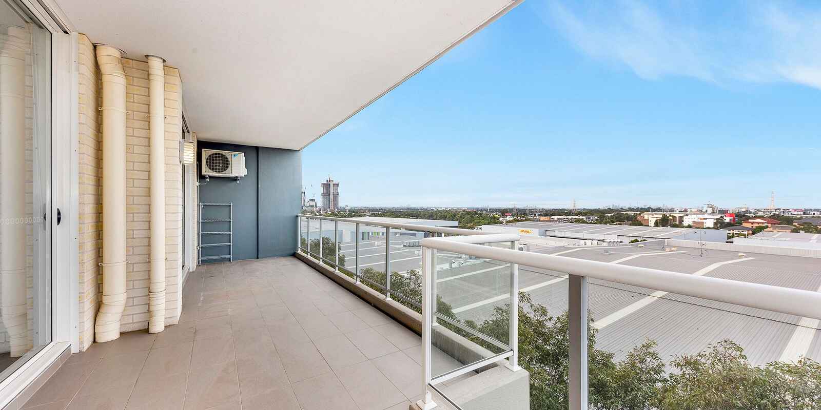304C/81-86 Courallie Ave Homebush West