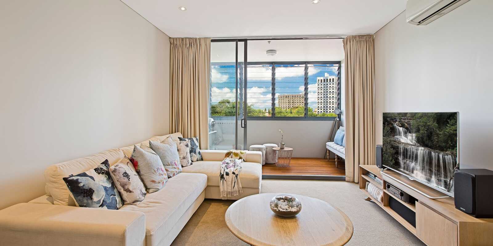 504/245 Pacific Highway North Sydney