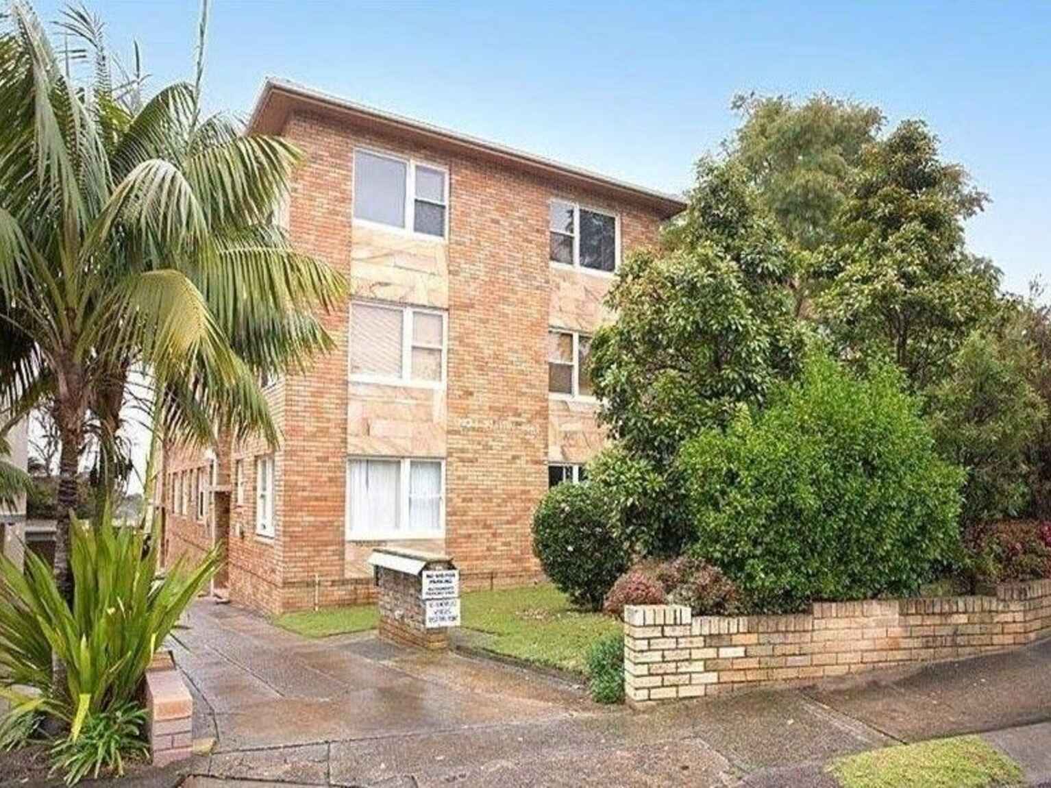 2/1 Parriwi Road Mosman