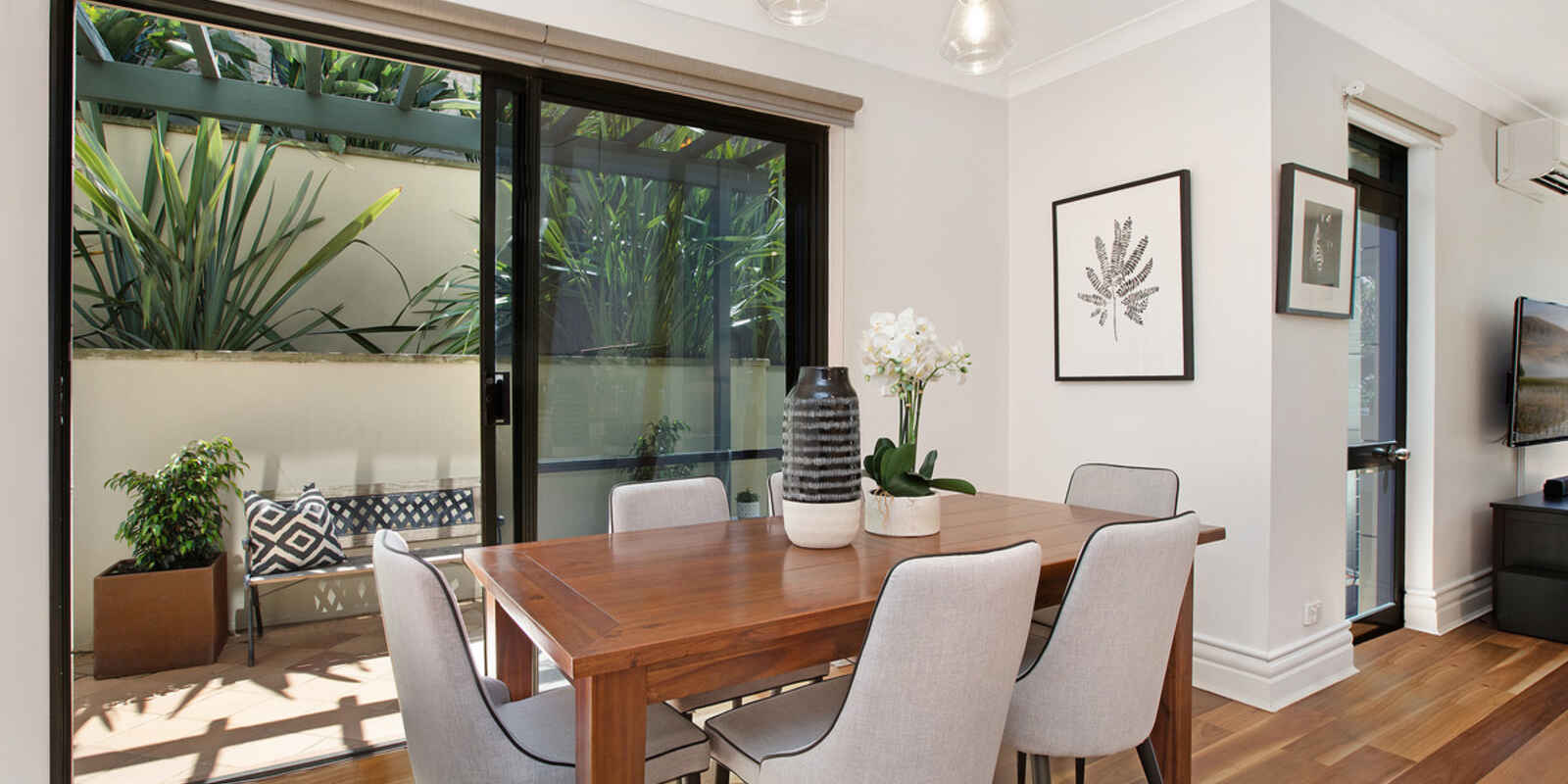 201/433 Alfred Street North Neutral Bay 201/433 Alfred Street North Neutral Bay