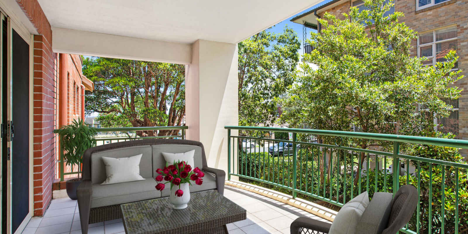 9/69 Bradleys Head Road Mosman
