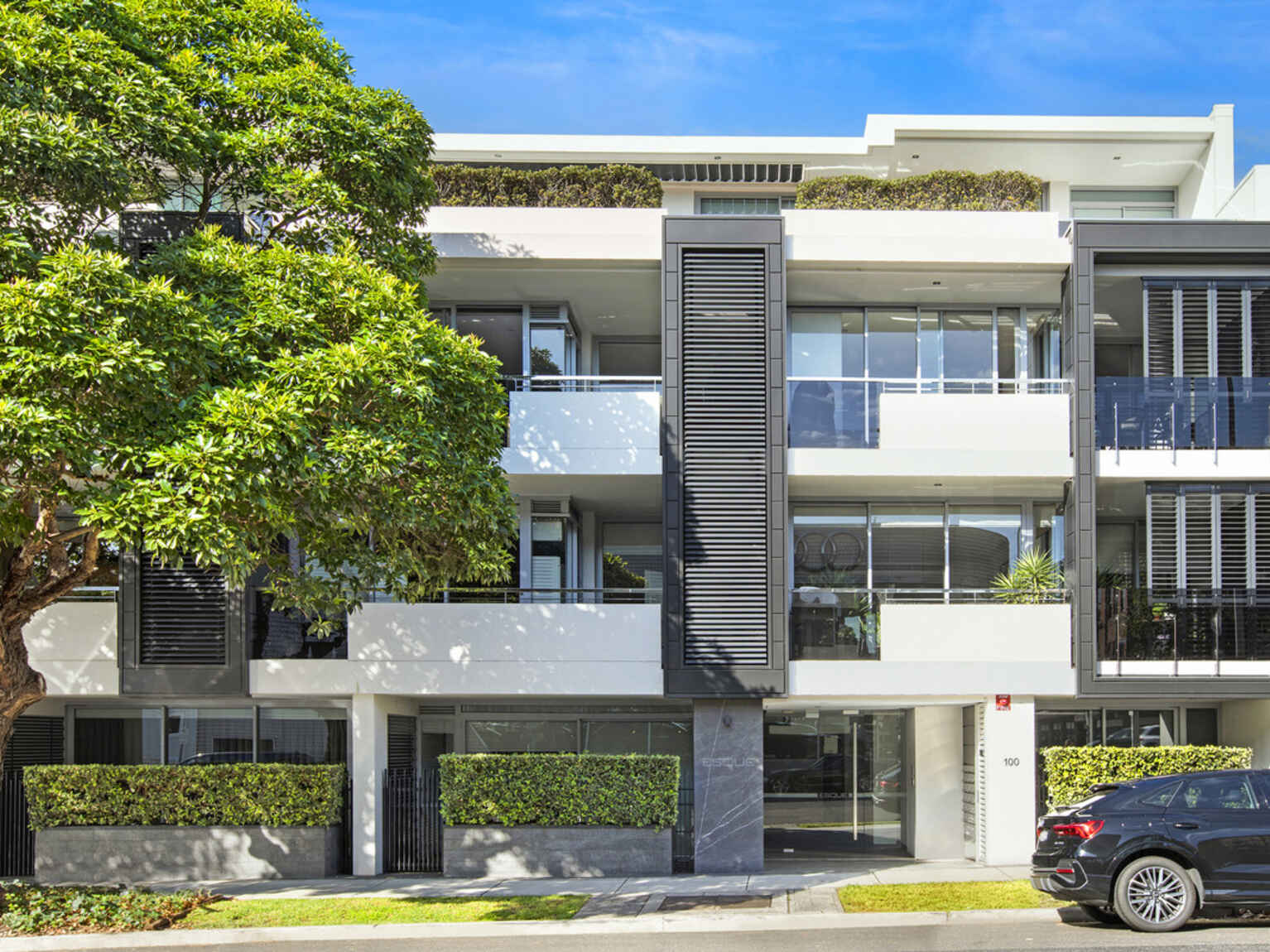 402/100 Glover Street Mosman