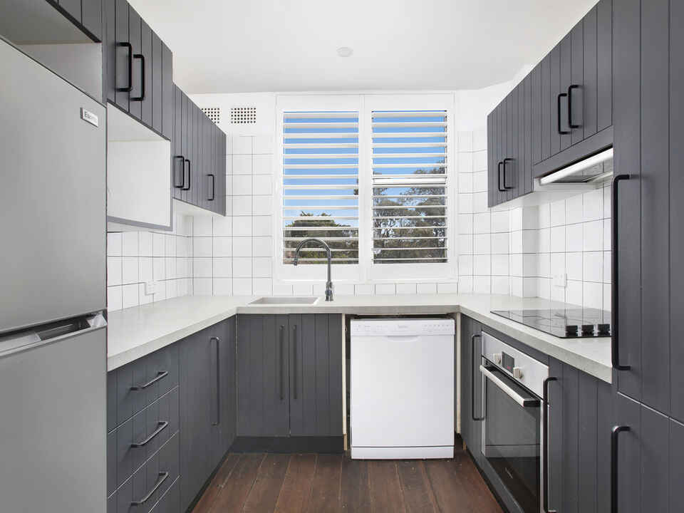 2/102 Spit Road Mosman
