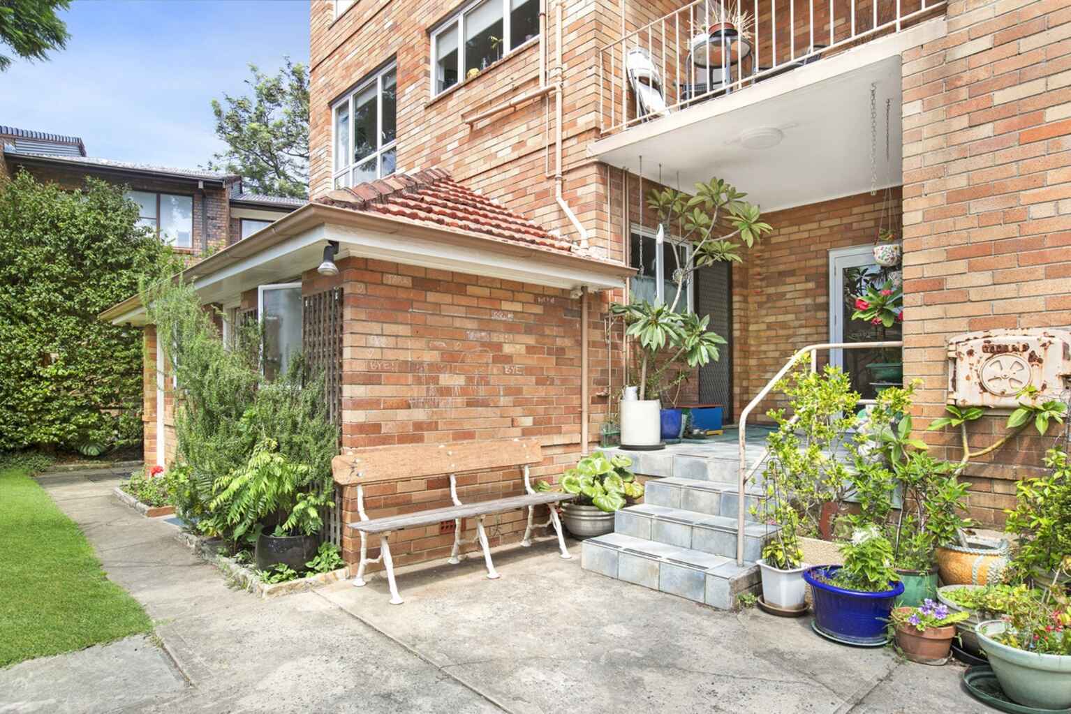 1/15 Barry Street Neutral Bay