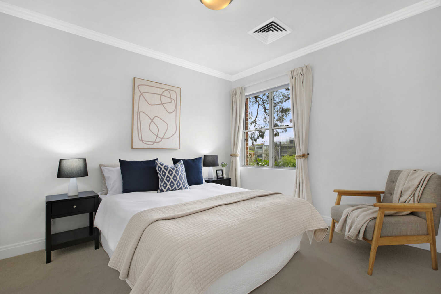 2/143B Raglan Street Mosman 2/143B Raglan Street Mosman