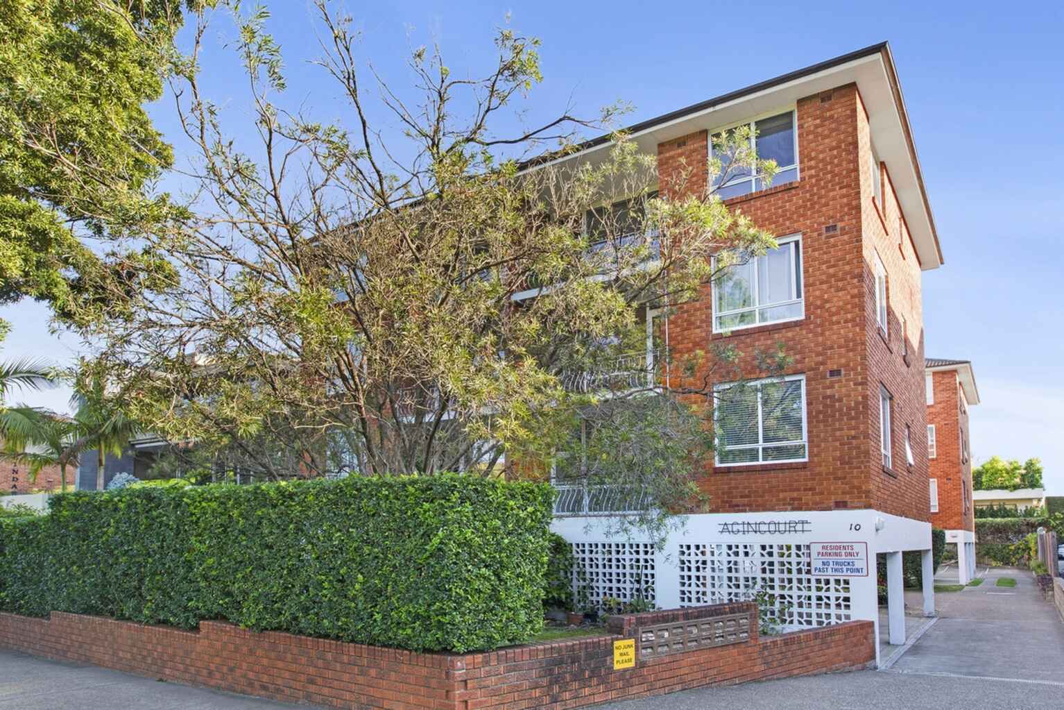 2/10 Punch Street Mosman 2/10 Punch Street Mosman