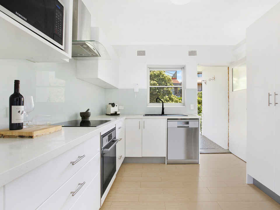 8/76 Muston Street Mosman