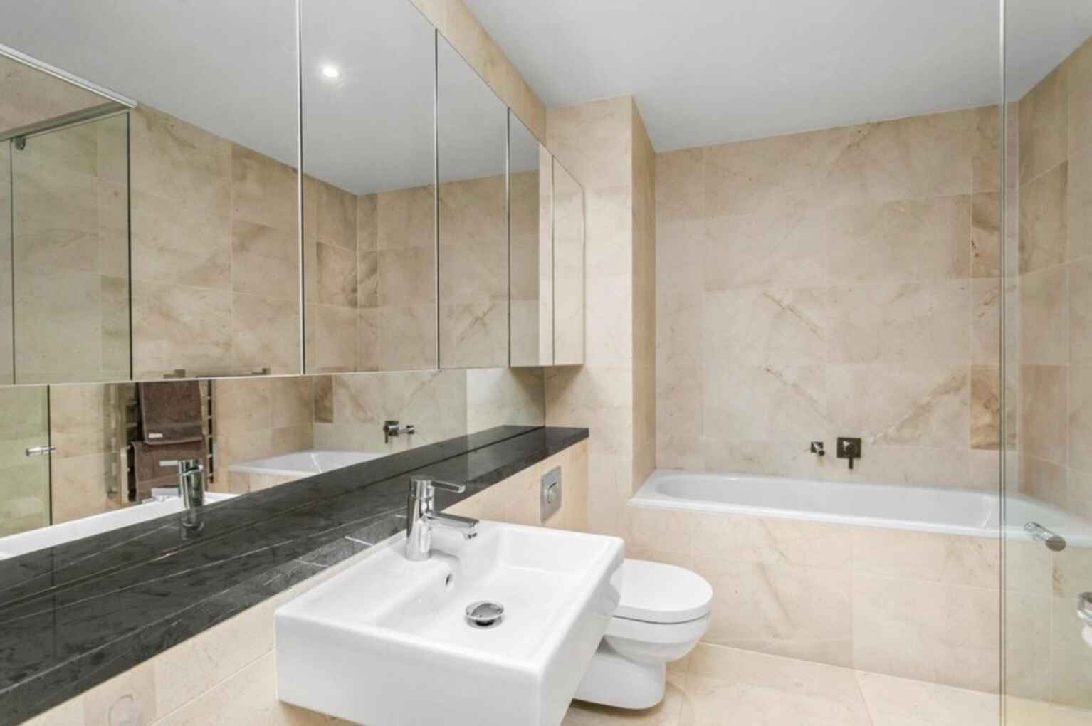 11/1-5 Mandolong Road Mosman