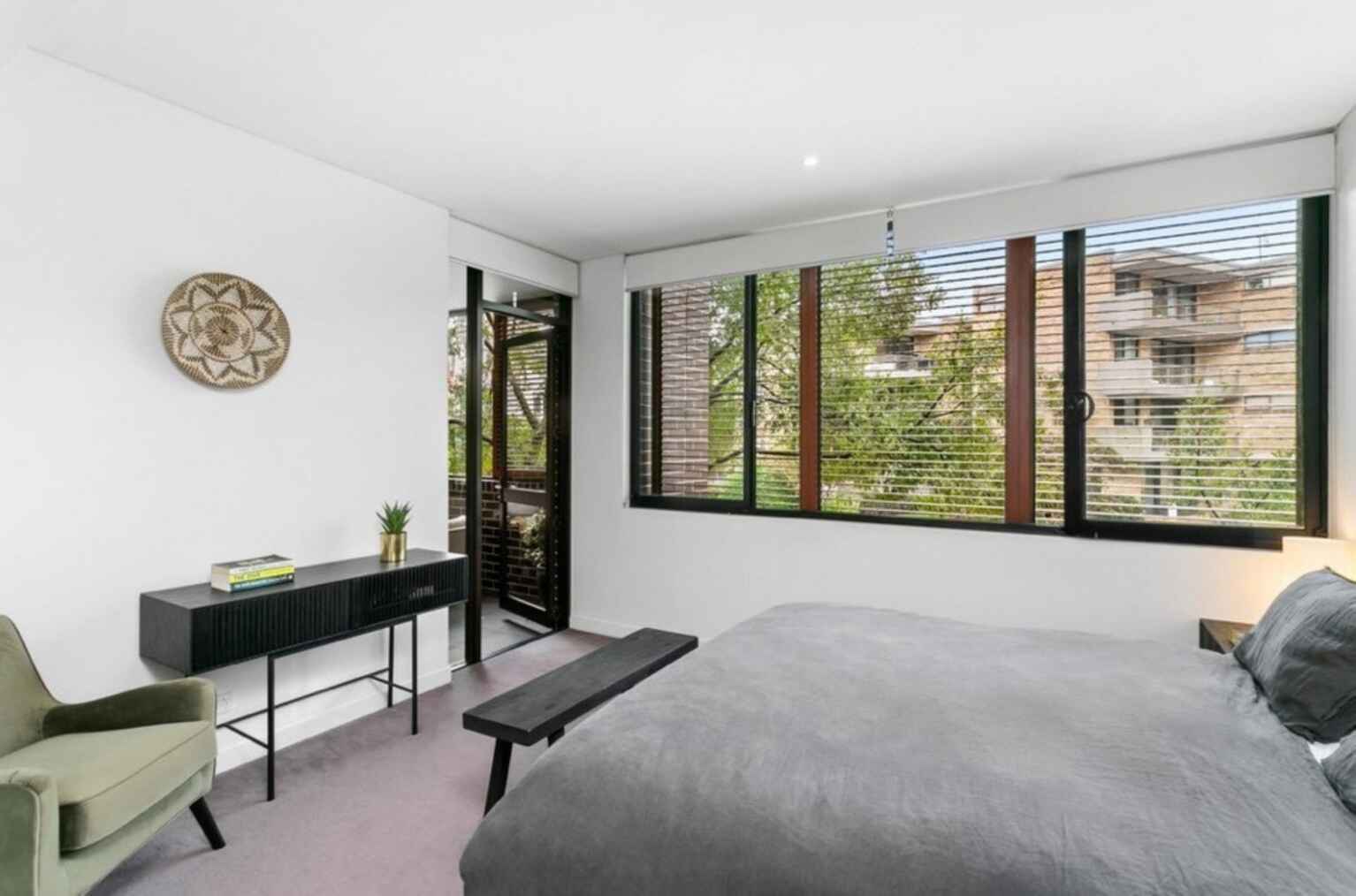 11/1-5 Mandolong Road Mosman