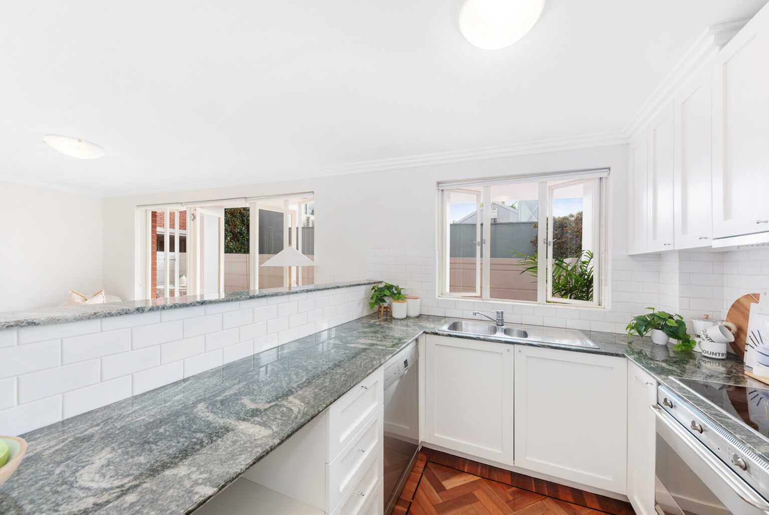 1/922 Military Road Mosman