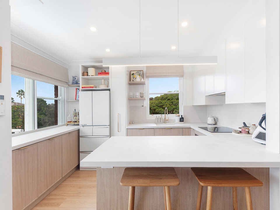 8/492 Military Road (entry via Hale Road) Mosman