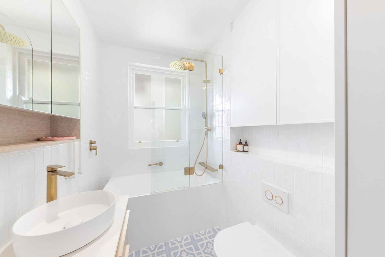 8/492 Military Road (entry via Hale Road) Mosman