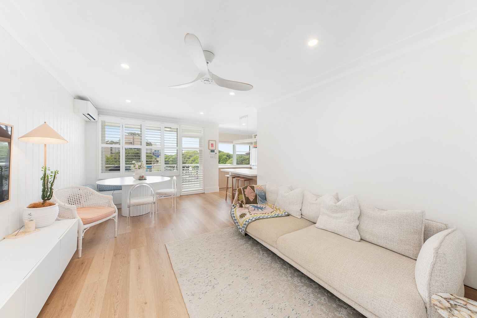 8/492 Military Road (entry via Hale Road) Mosman