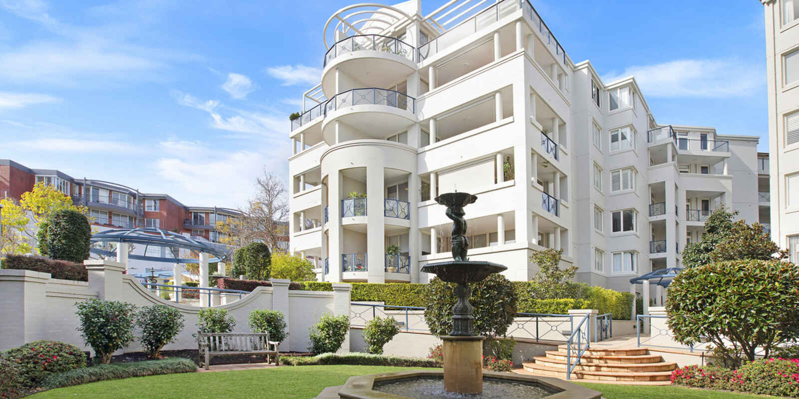 27C/2 Brady Street Mosman