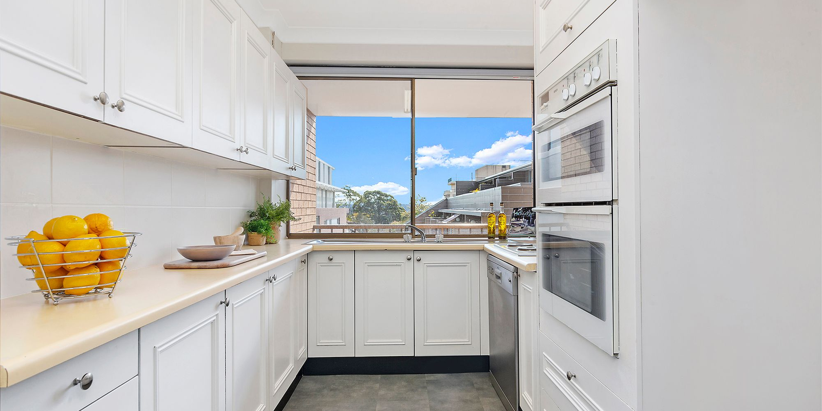 11/156 Military Road Neutral Bay