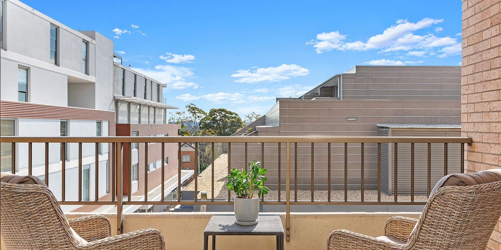 11/156 Military Road Neutral Bay