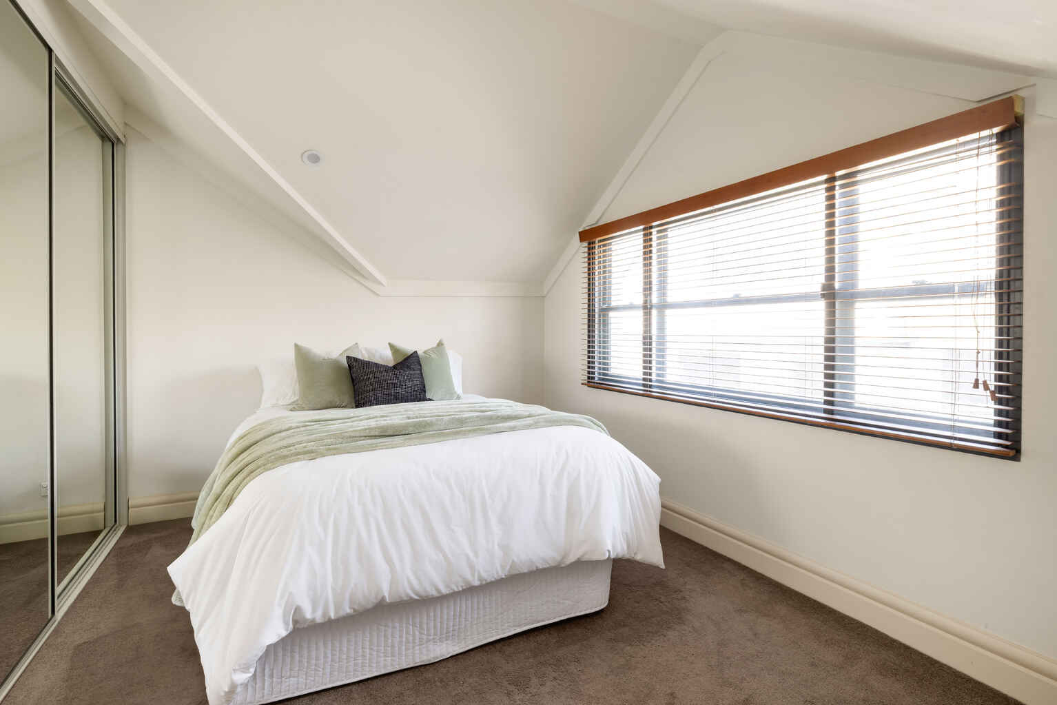 208/433 Alfred Street North Neutral Bay 208/433 Alfred Street North Neutral Bay