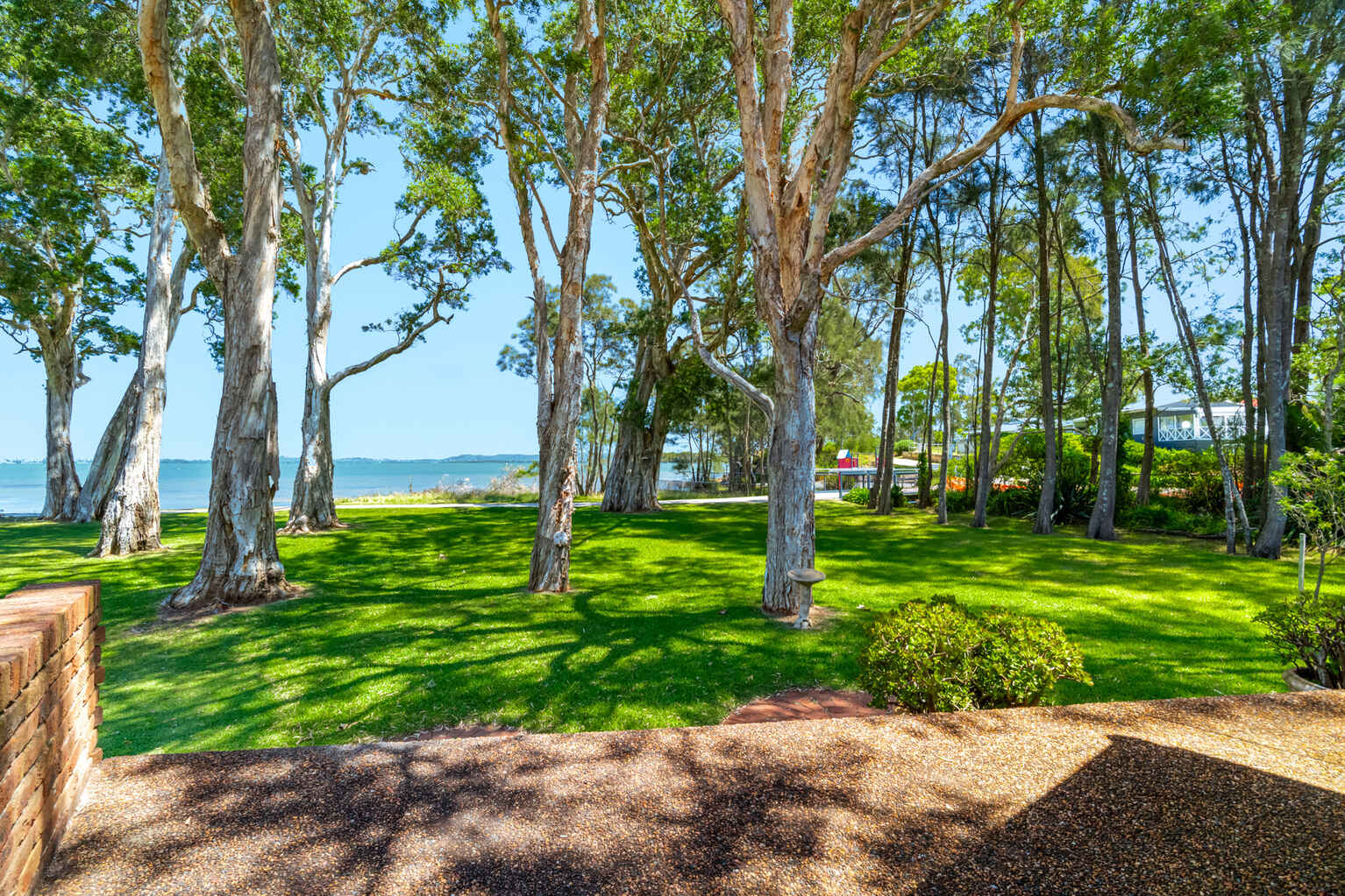 284 Tuggerawong Road Tuggerawong