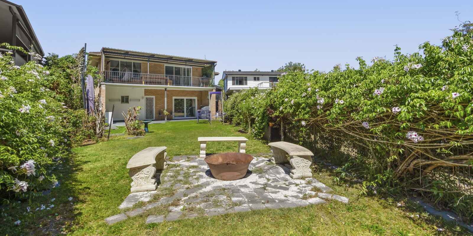 103 Natuna Avenue Budgewoi 103 Natuna Avenue Budgewoi