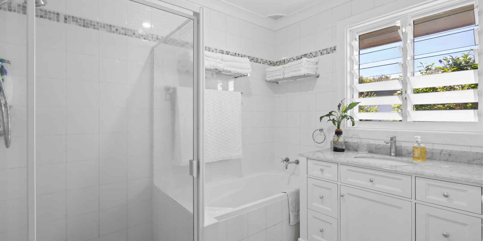 103 Natuna Avenue Budgewoi