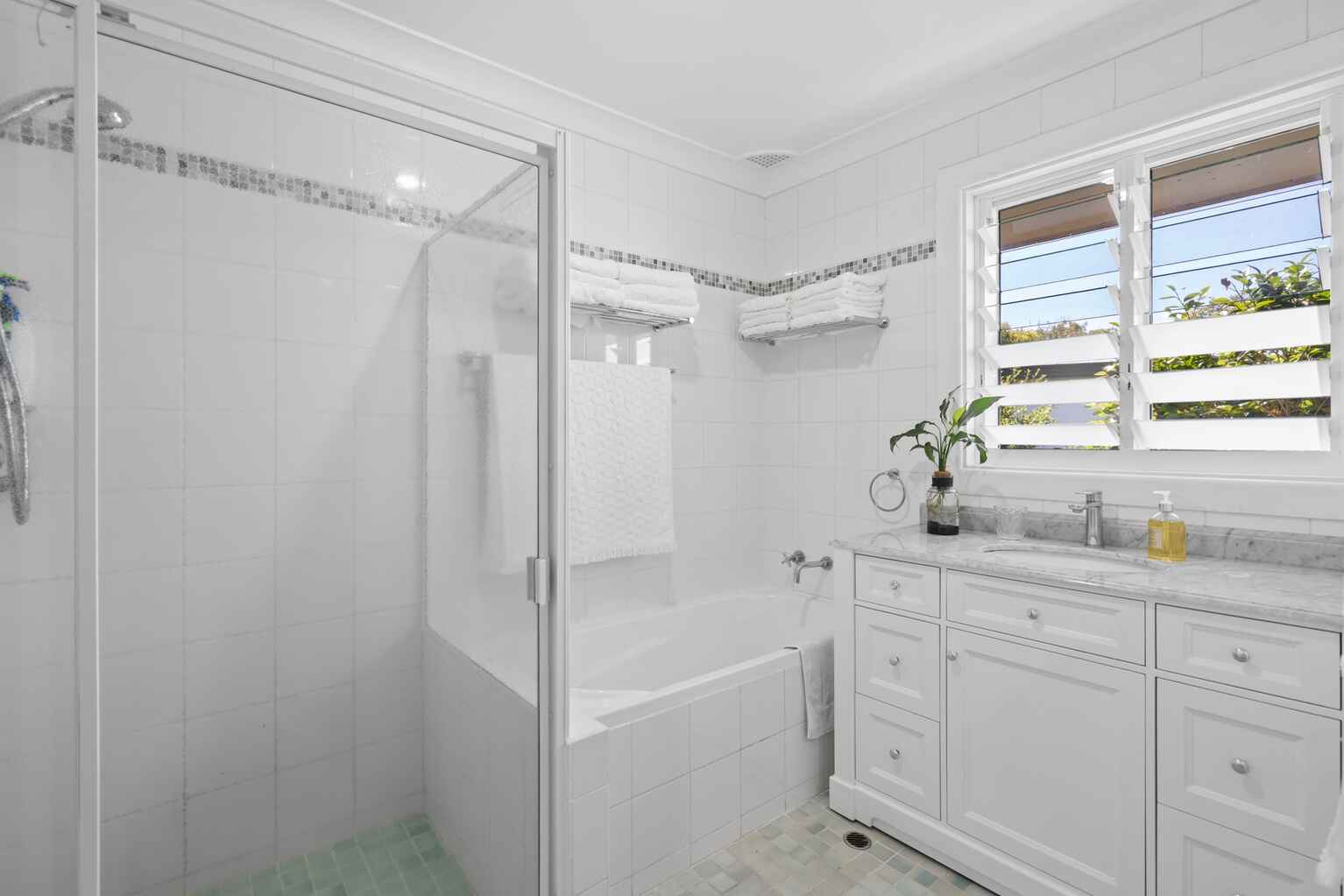 103 Natuna Avenue Budgewoi