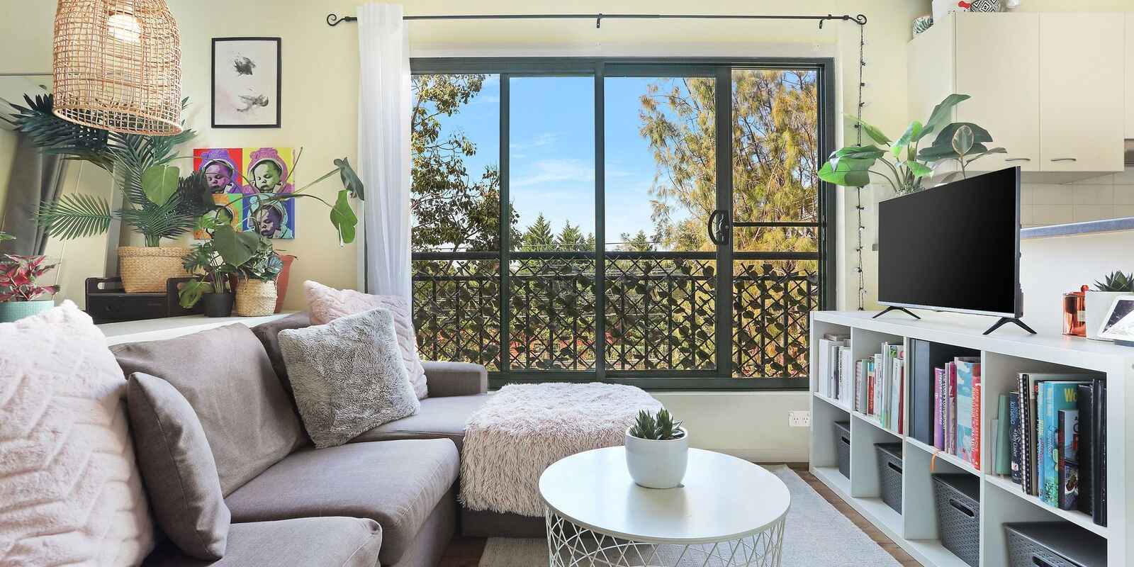 28/8 Cavill Ave Ashfield