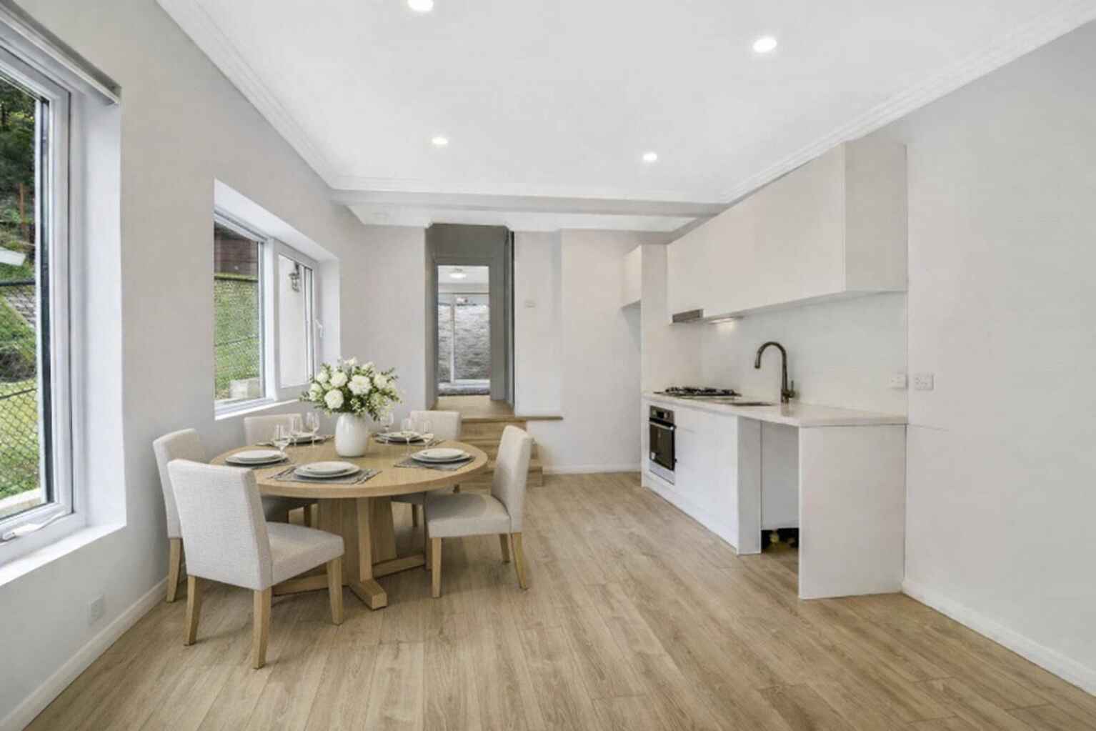 10a Greenfield Ave Middle Cove