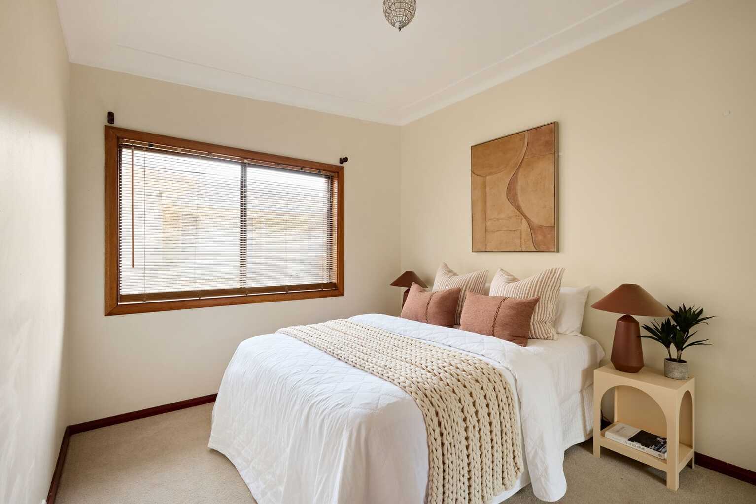 284 Tuggerawong Road Tuggerawong