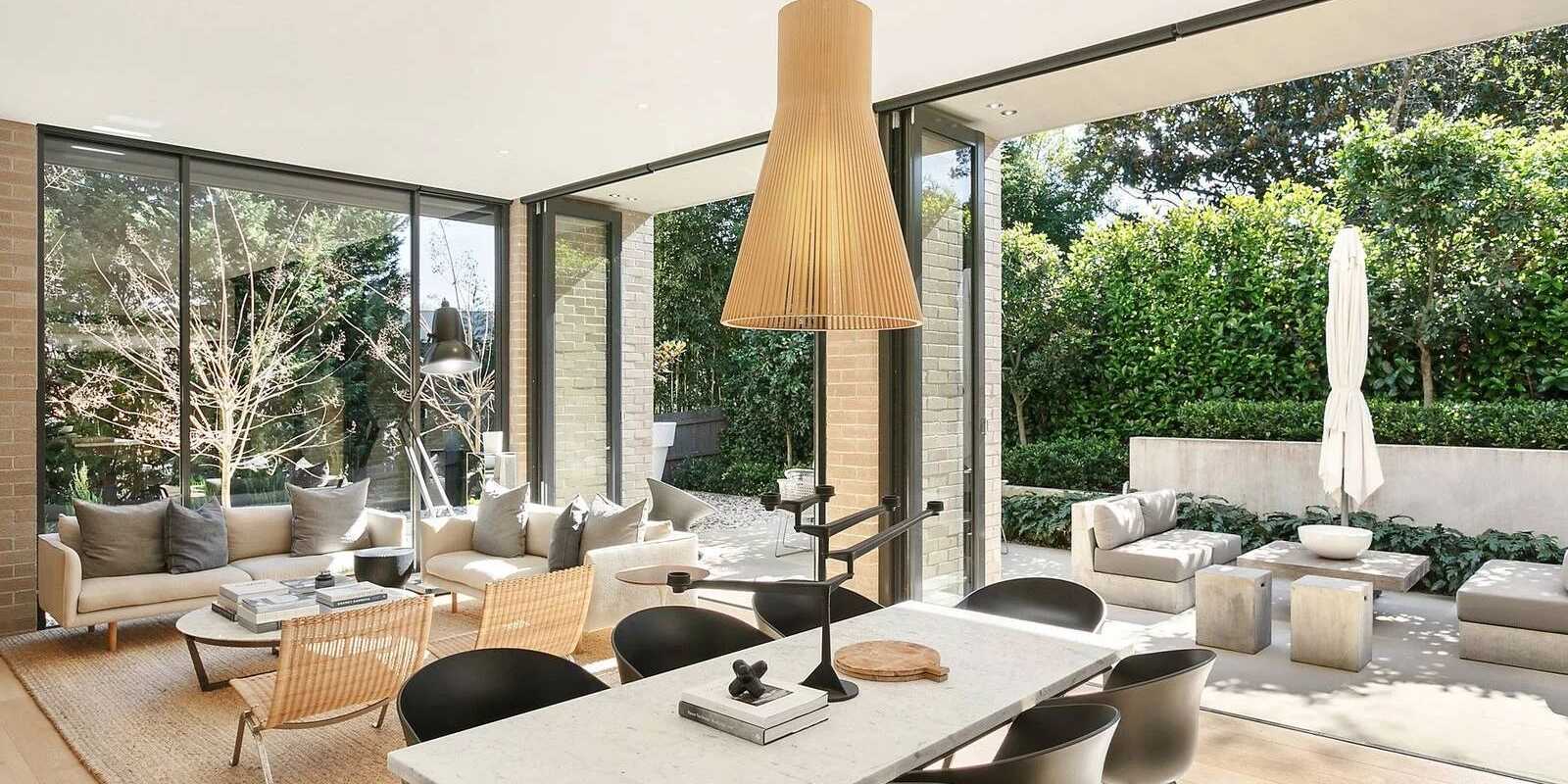  Cremorne