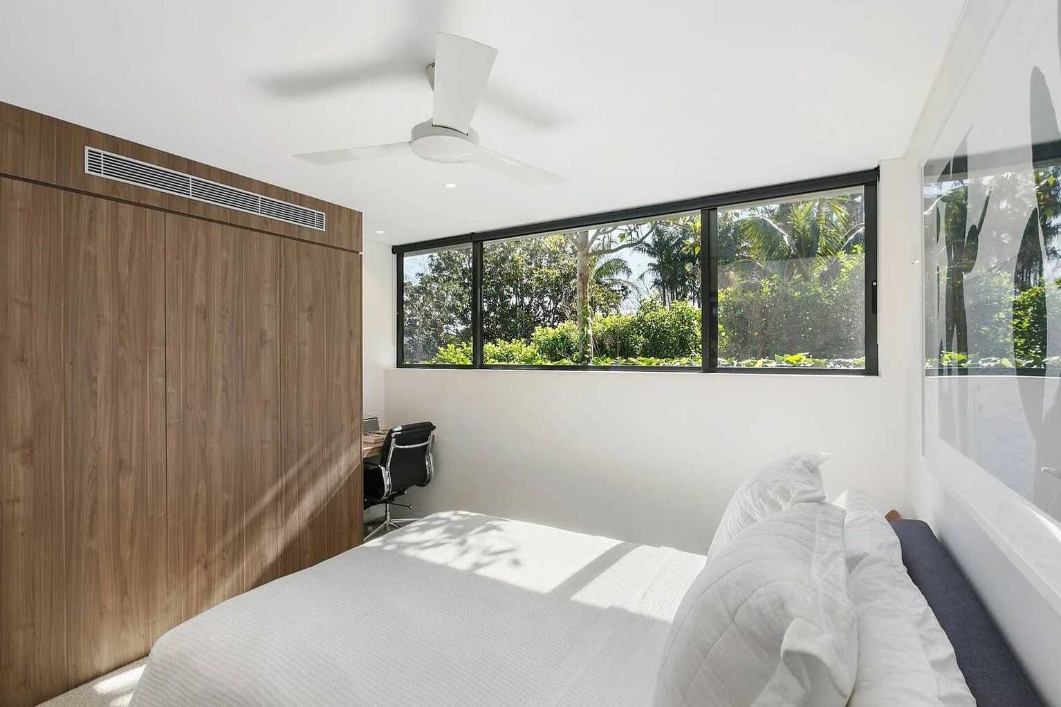  Cremorne