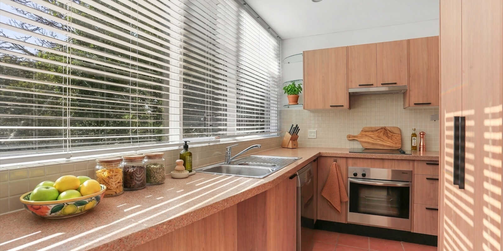 16/102 Young St Cremorne 16/102 Young St Cremorne