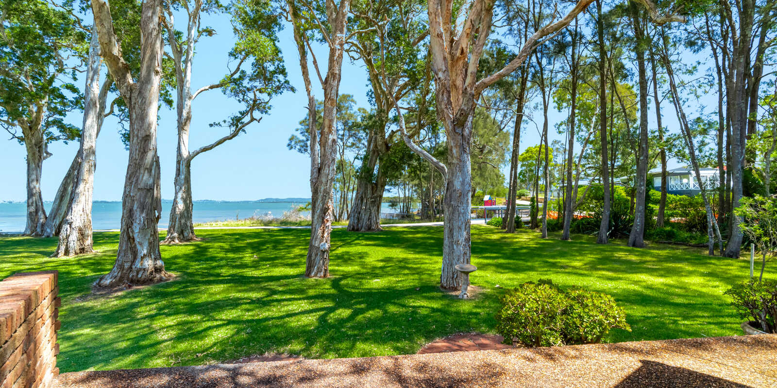 284 Tuggerawong Road Tuggerawong 284 Tuggerawong Road Tuggerawong