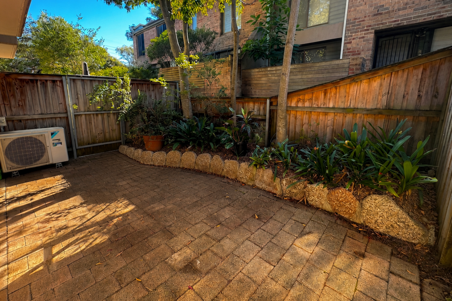 4/7-17 Waters Road Neutral Bay