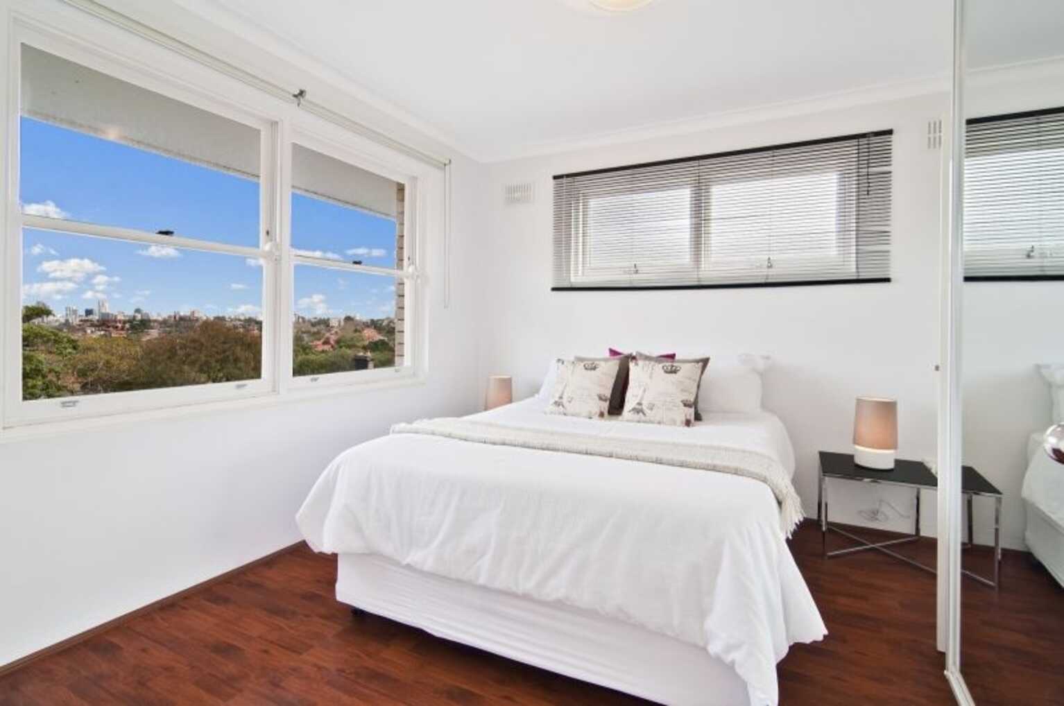 20/180 Raglan Street Mosman