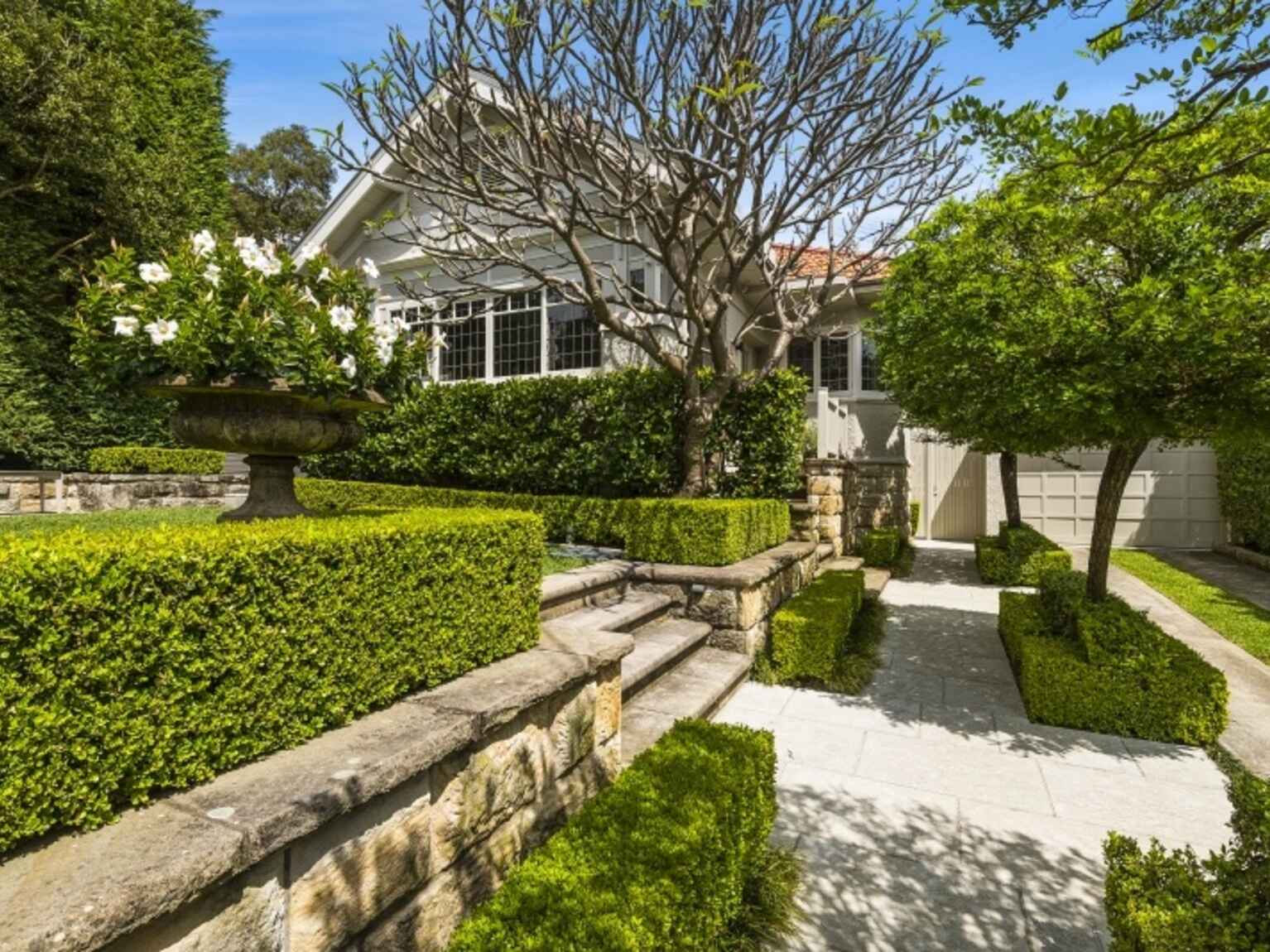 2 Lennox Street Mosman