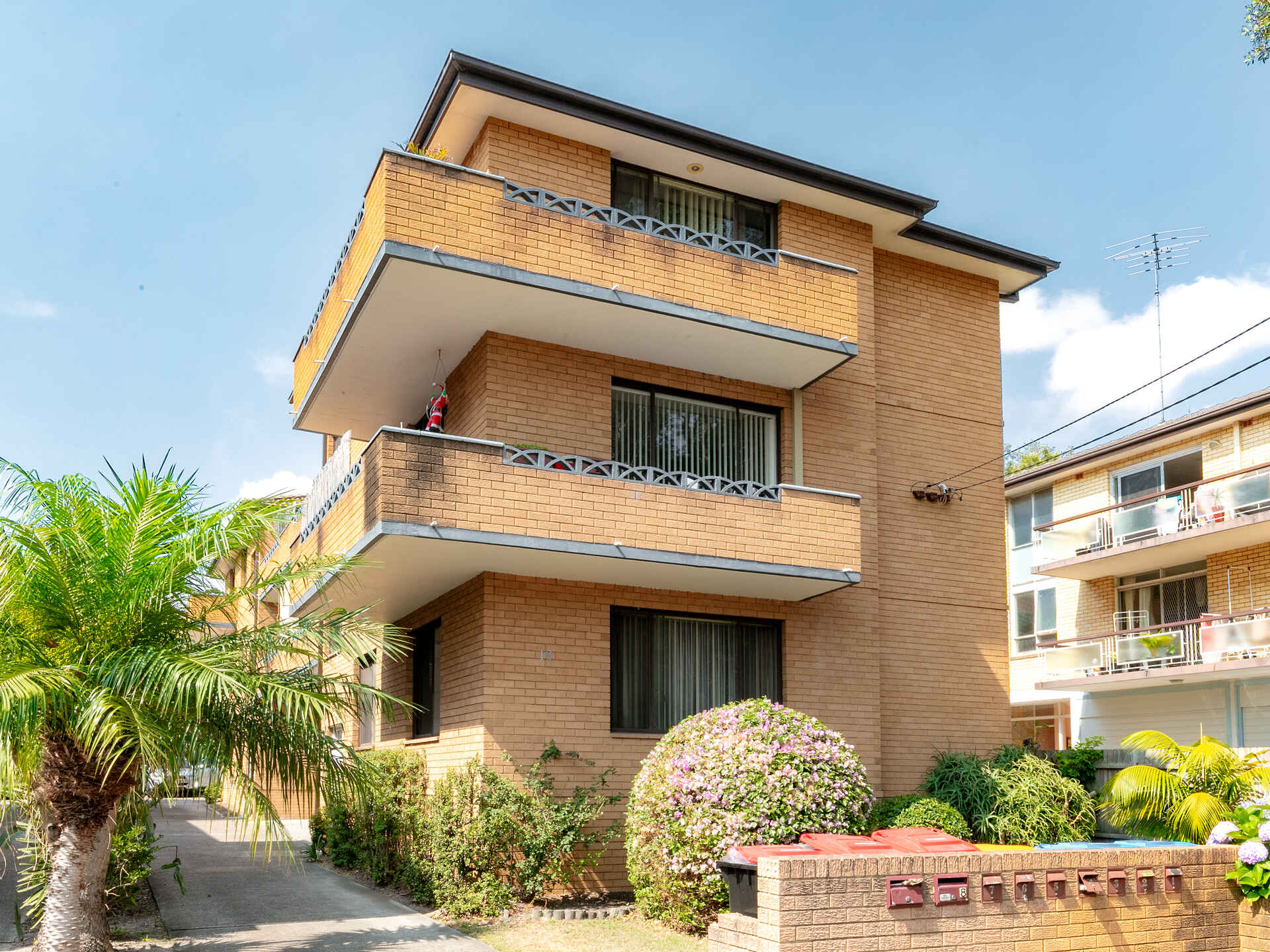 4/18 Lismore Ave Dee Why