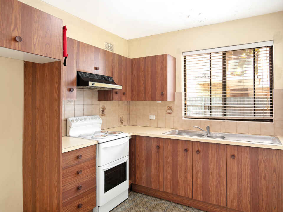 4/18 Lismore Ave Dee Why