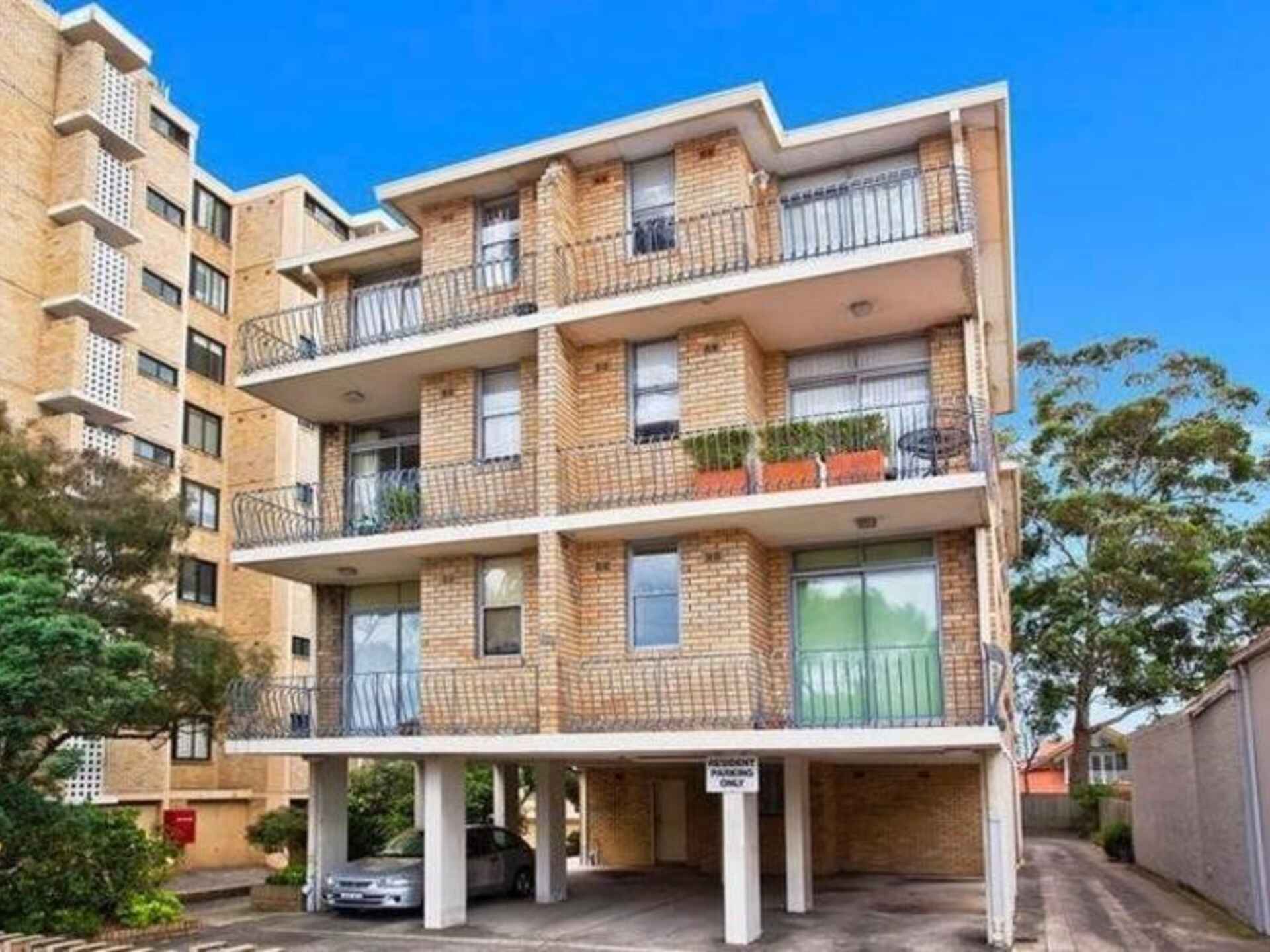11/186 Spit Road Mosman
