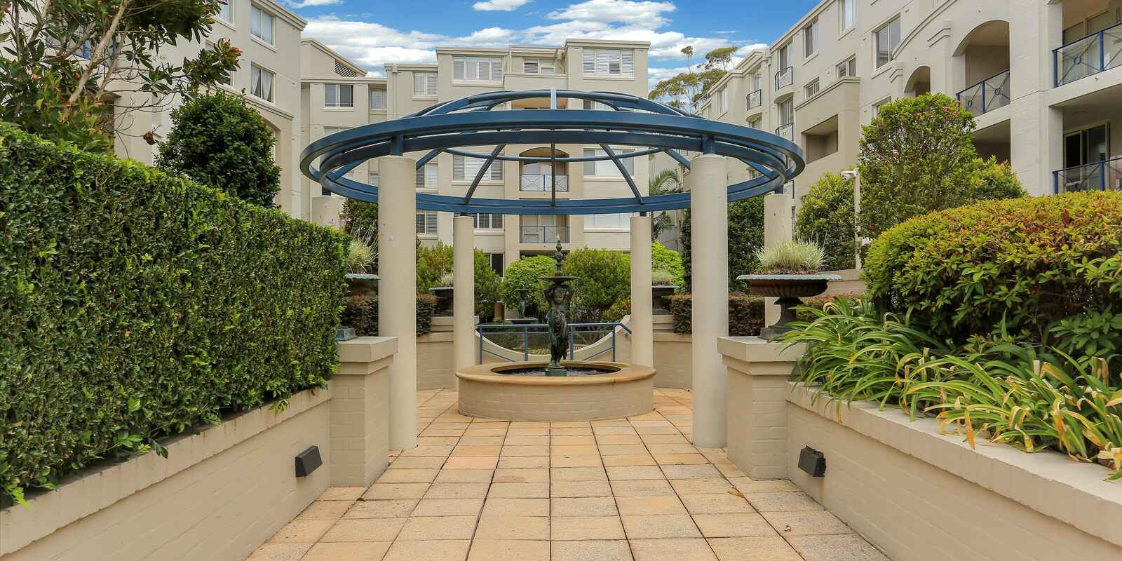 25c/2 Brady St Mosman