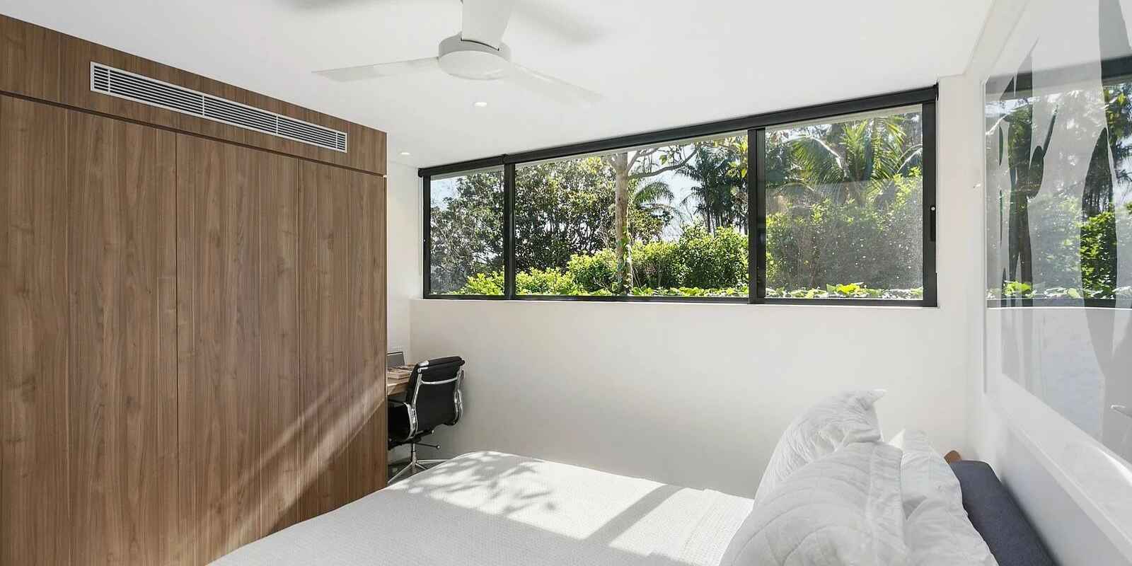  Cremorne