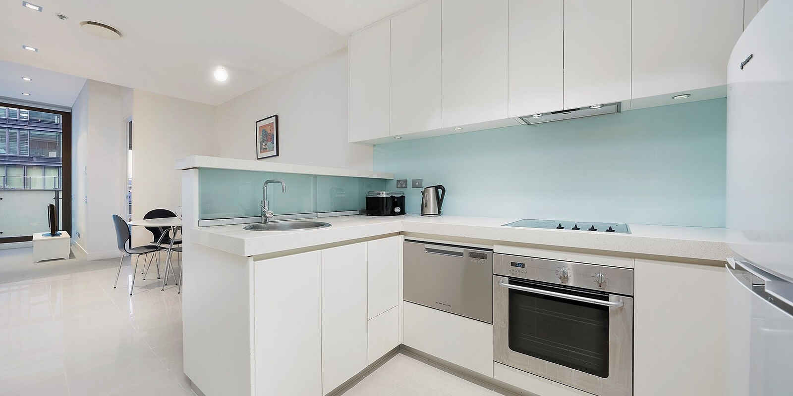 908/8 Glen St Milsons Point